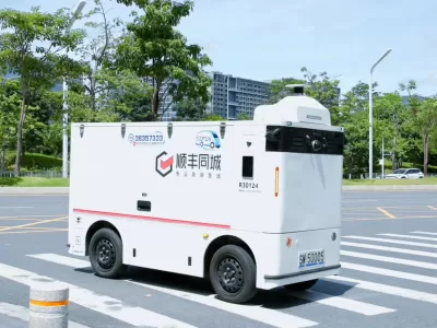 Rino.ai Autonomous Vehicles Keep Shenzhen Deliveries Running During Spring Festival