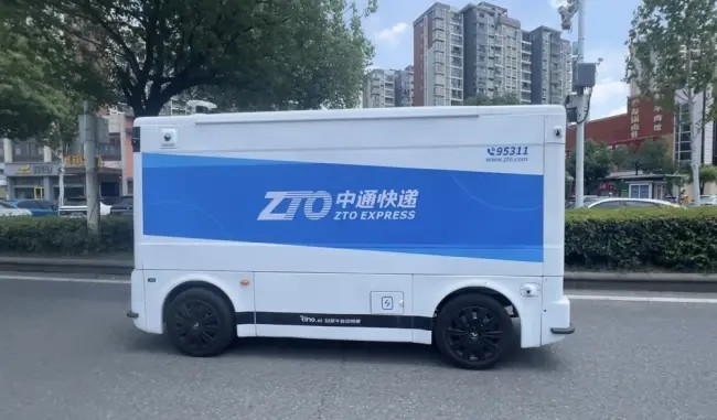 Rino.ai Autonomous Vehicles Power China’s Longest “Double 11” — Boosting Efficiency at Courier Hubs and Reducing Workload for Delivery Workers
