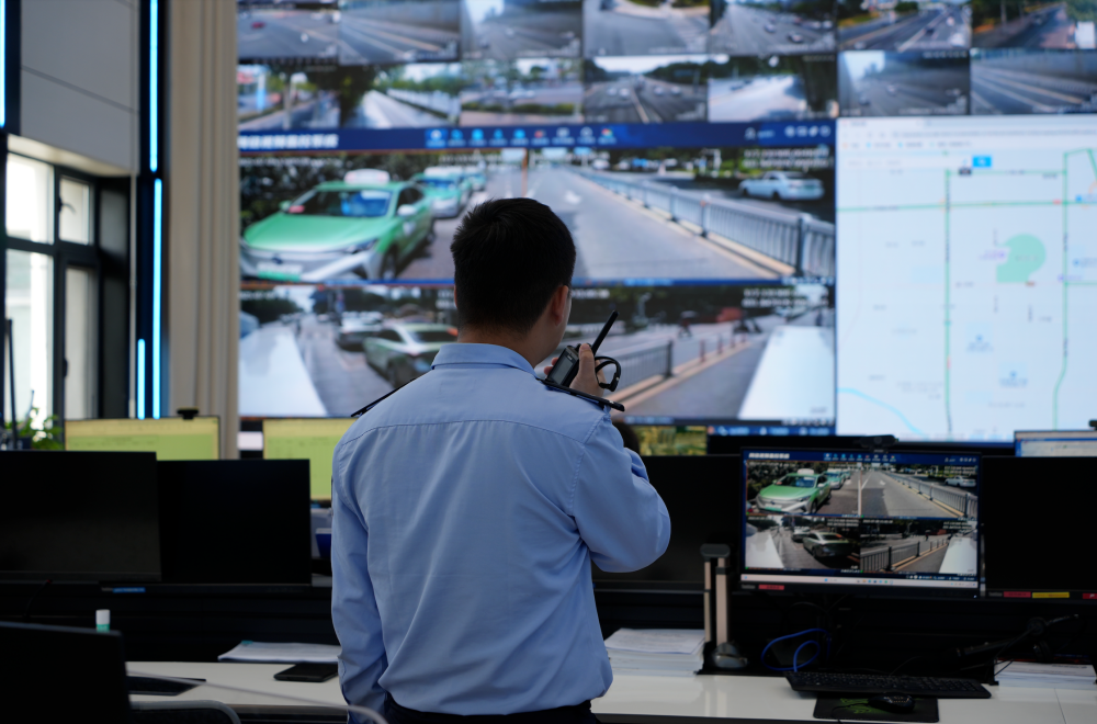 AI Policing Sentinel Deployed, Reshaping Urban Community Patrol Models